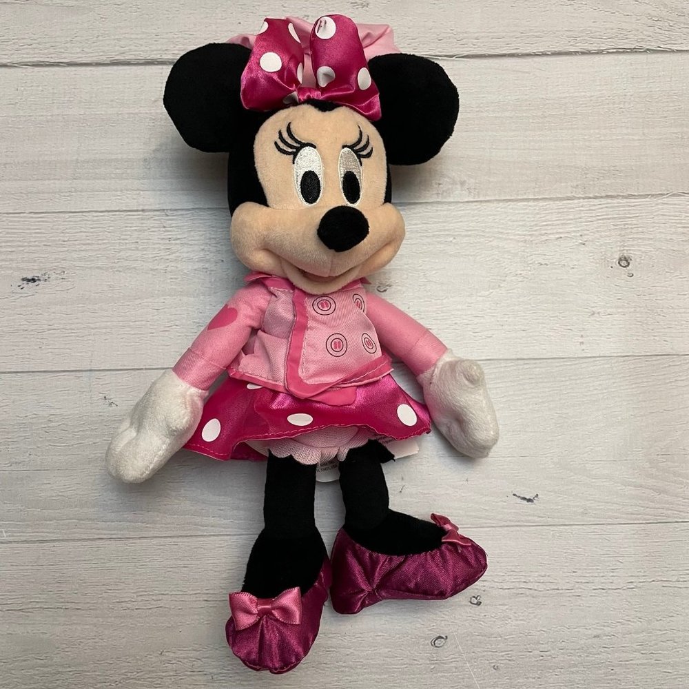 Disney Chef Minnie Mouse Walt Disney Small World Plush‎